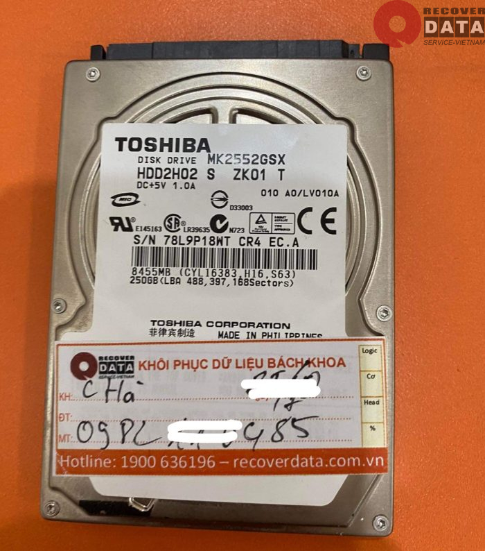 Lay du lieu o cung Toshiba 250GB loi dau doc 12.11.2022